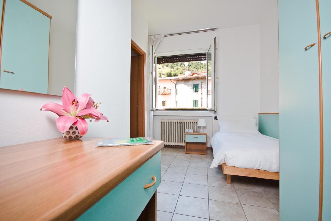 Hotel Martinelli Ronzo-Chienis ภายนอก รูปภาพ