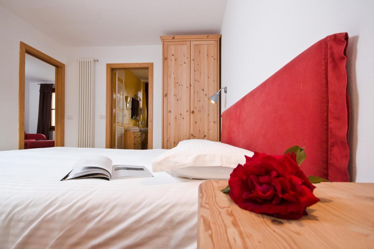 Hotel Martinelli Ronzo-Chienis ภายนอก รูปภาพ
