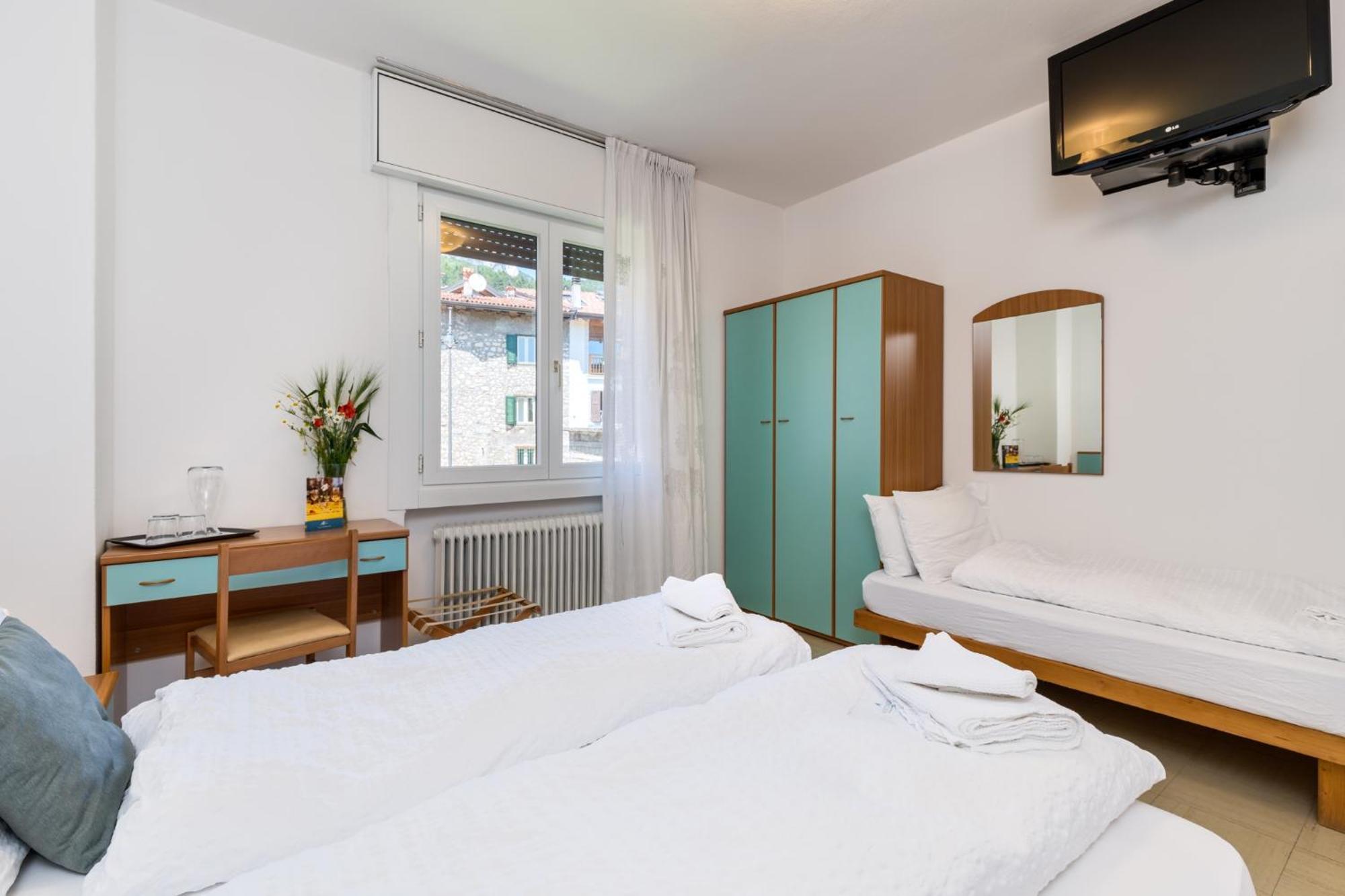 Hotel Martinelli Ronzo-Chienis ภายนอก รูปภาพ