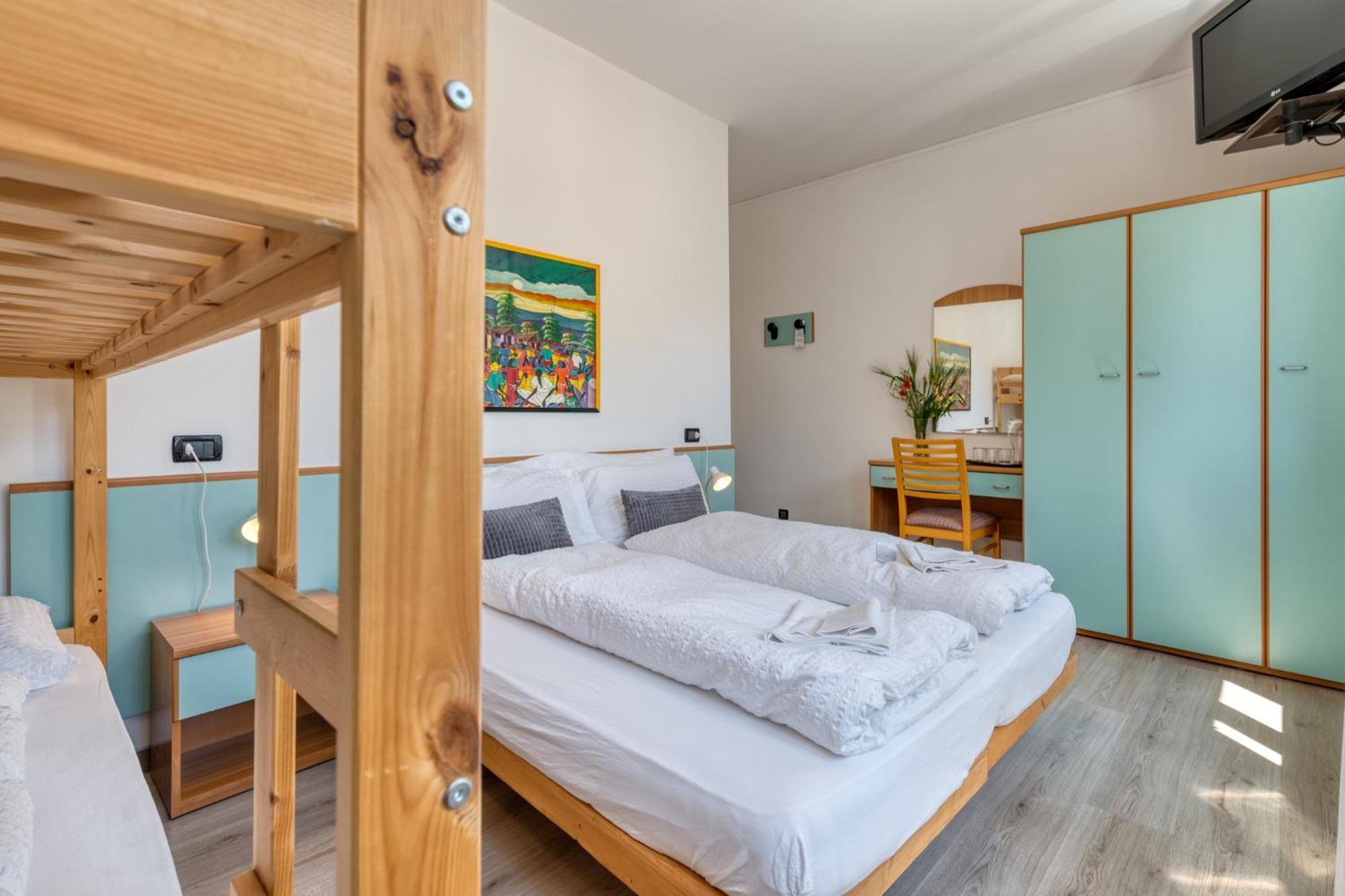 Hotel Martinelli Ronzo-Chienis ภายนอก รูปภาพ