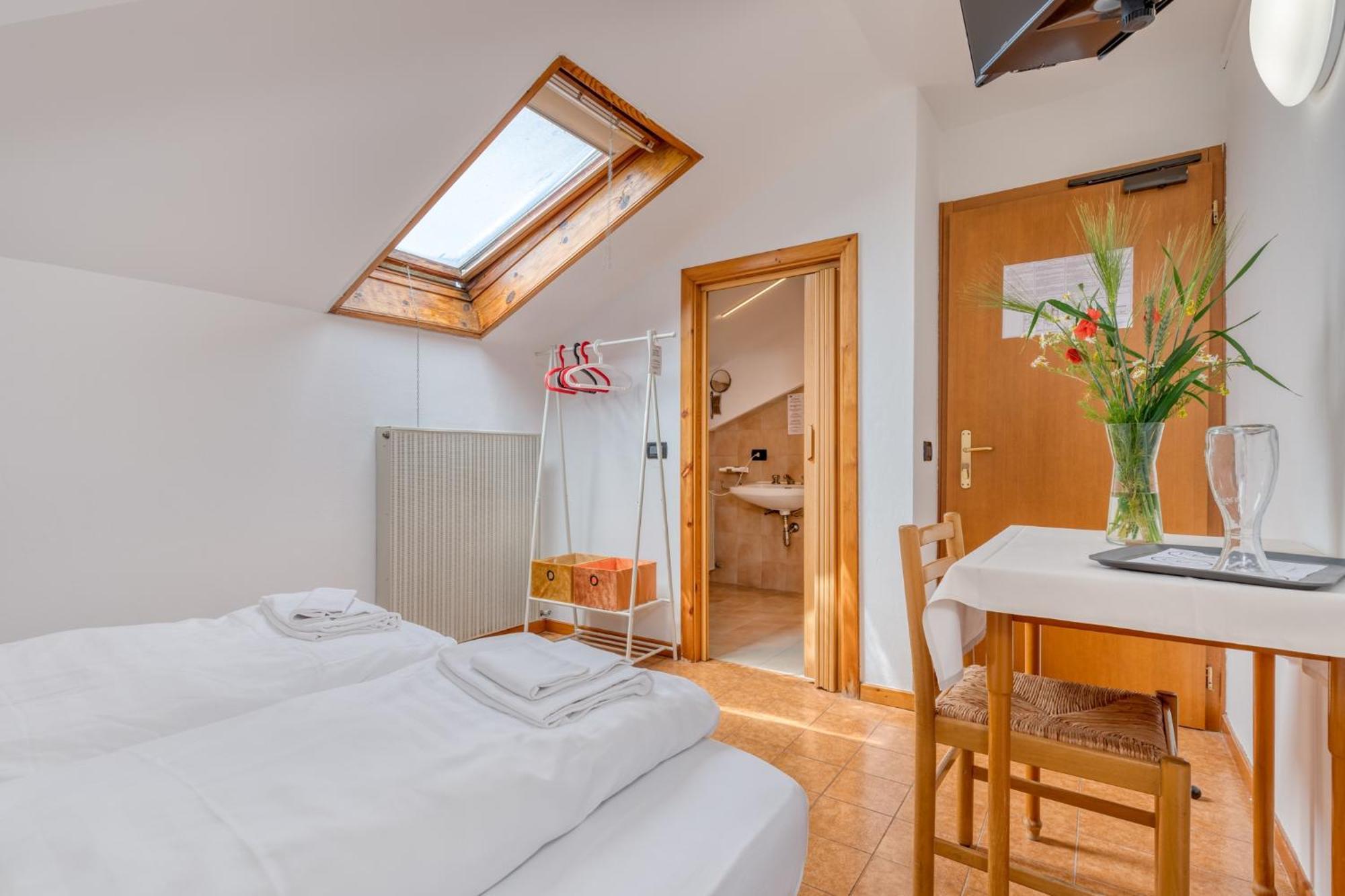 Hotel Martinelli Ronzo-Chienis ภายนอก รูปภาพ
